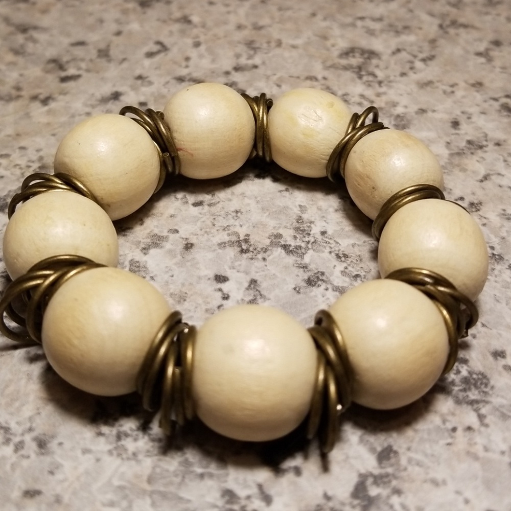 🧡 Bracelet